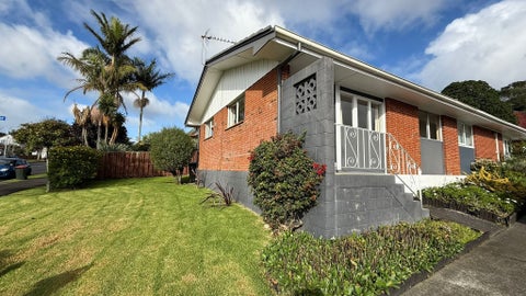 1/36 Gowing Drive, Meadowbank, Auckland