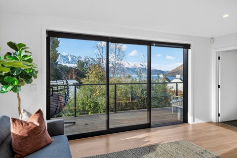 5C Aspen Grove, Fernhill, Queenstown
