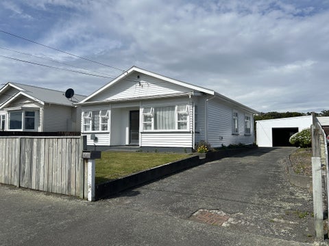 12 Ellesmere Avenue, Miramar, Wellington