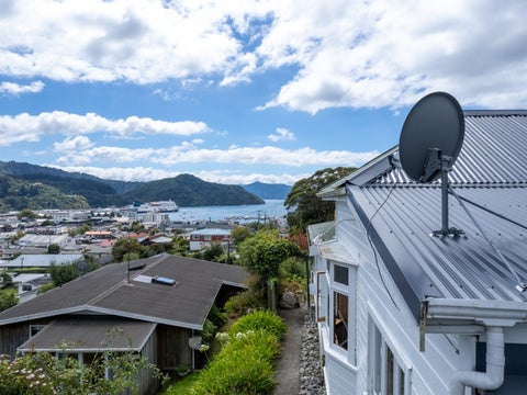 14 Broadway, Picton