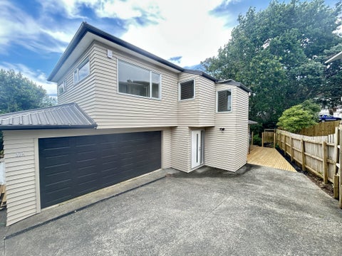 52A Carlisle Road, Browns Bay, Auckland