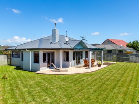 34 Royal Oak Drive, Kelvin Grove, Palmerston North