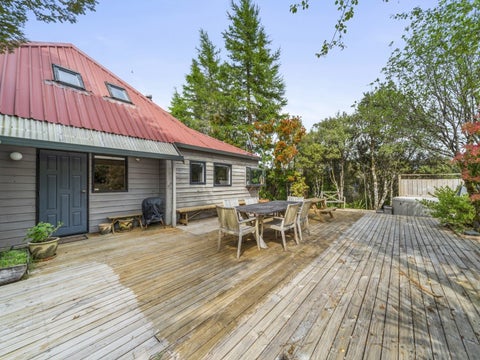55 Kirk Street, WAIMARINO, OWHANGO