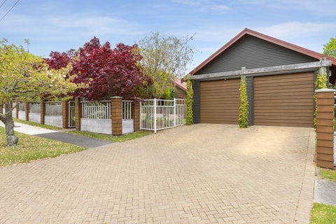 51 Chesham Avenue, Waipahihi, Taupo