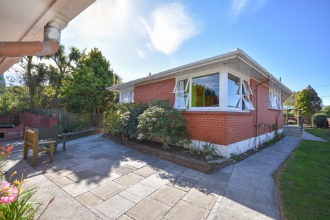 19 Springfield Road, Milton
