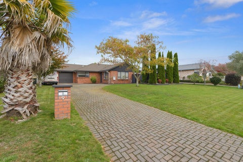 9 McCahon Drive, Pukehangi, Rotorua