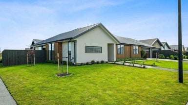 1 Polar Lane, Lincoln, Lincoln