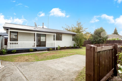 12B Mahana Road, St Andrews, Hamilton