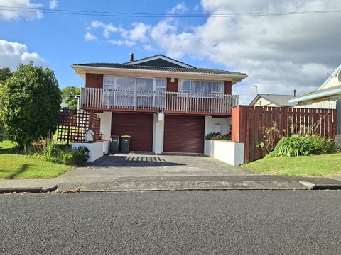1/16 Green Street, Papakura, Auckland