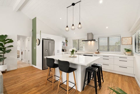 20A Castledine Crescent, Glen Innes, Auckland