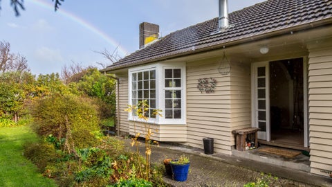 9 Farrier Grove, Featherston