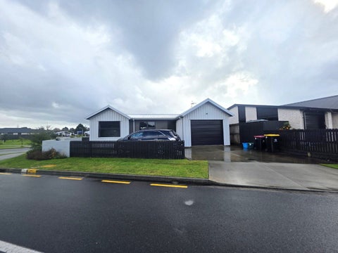 1 Tangaroa Place, Poike, Tauranga