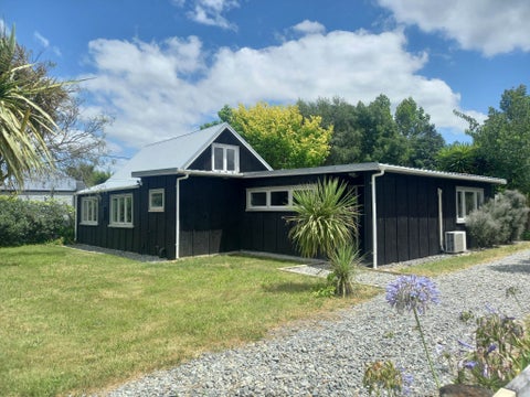 40 Waite Street, Featherston, Featherston