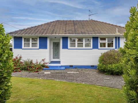 168 West Street, Greytown