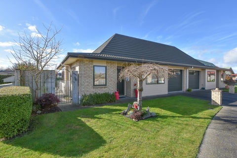 27/55 Armstrong Avenue, Carterton, Carterton