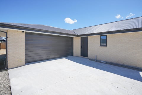 32 Hilton Drive, Amberley, Amberley