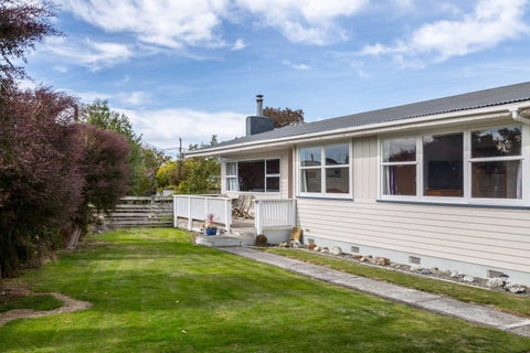 34 William Benton Street, Featherston