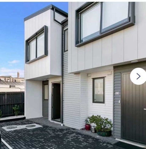 2F Stokes Road, Mount Eden, Auckland