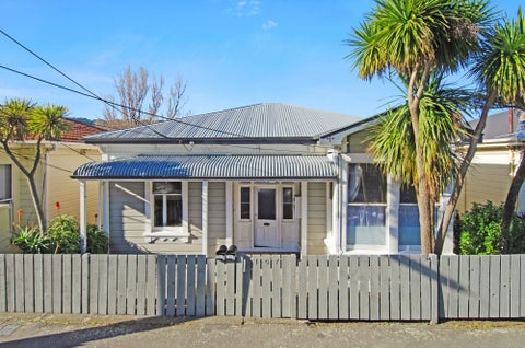 107 Tasman Street, Mount Cook, Wellington