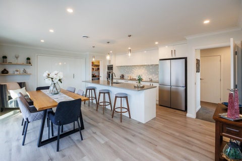 6 Atlantic Drive, Fitzherbert, Palmerston North