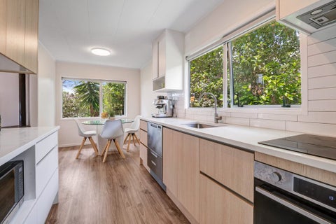 10A Felicity Place, Unsworth Heights, Auckland