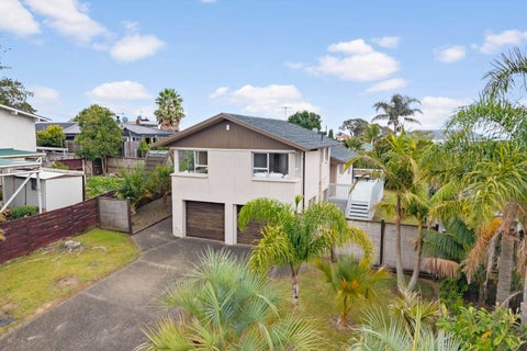 4 Haseler Crescent, Howick, Auckland