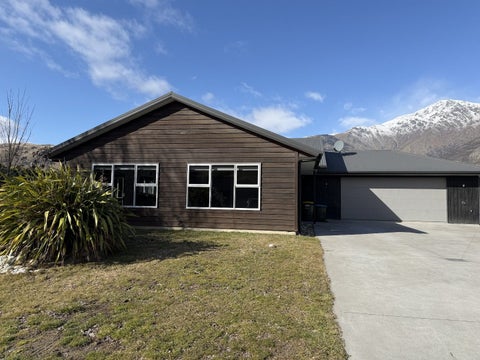 6 Ada Place, Lake Hayes, Lake Hayes