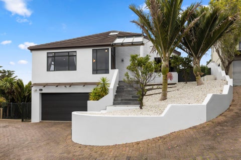 2/12 Glover Road, St Heliers, Auckland