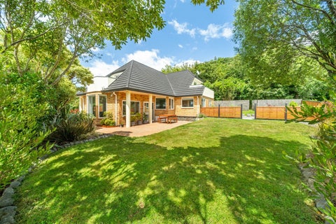 7 Carlow Grove, Birchville, Upper Hutt