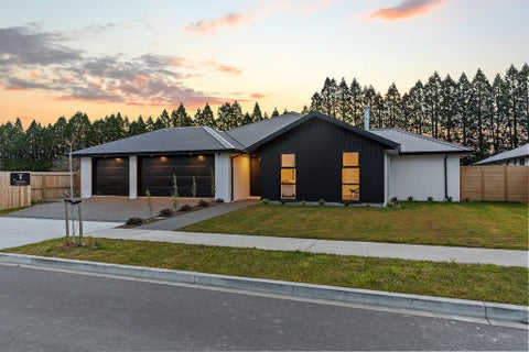 46 Memorial Crescent, Methven, Methven