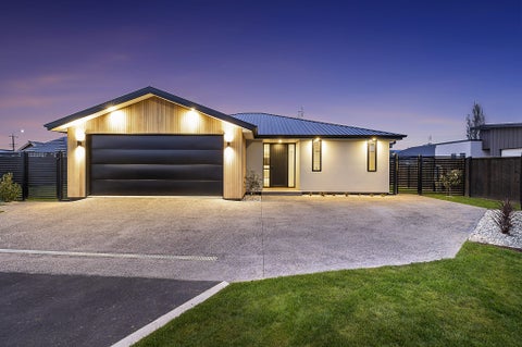 17 Silverdale place, Mosgiel, Dunedin