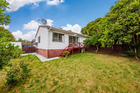 2/60 Moncrieff Avenue, Clendon Park, Auckland