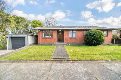 10 Vista Crescent, Maoribank, Upper Hutt
