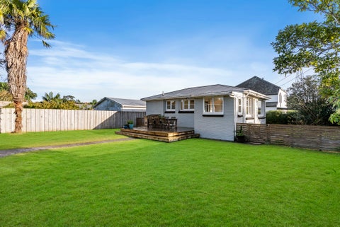 2/14 Waterfront Road, Māngere Bridge, Auckland