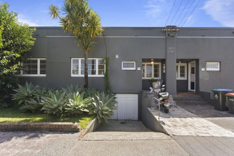 3/1A Invermay Avenue, Three Kings, Auckland