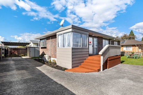 2/33 Alma Crescent, Papakura, Papakura