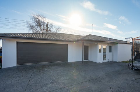 11E Lemari Avenue, Stoke, Nelson