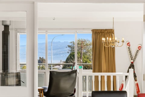 42 Ngamotu Road, Hilltop, Taupo