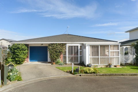 6 Camellia Court, Palmerston North, Palmerston North