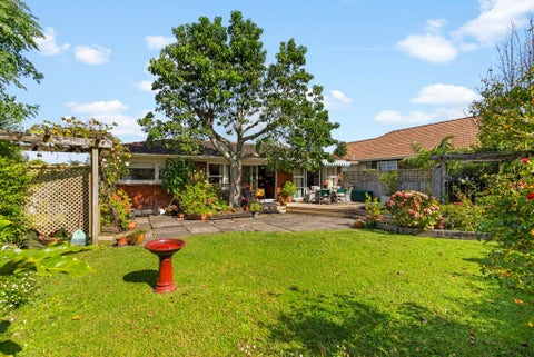 1/8 Meadway, Sunnyhills, Auckland