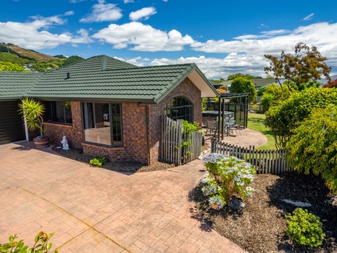 2 Shetland Place, Richmond