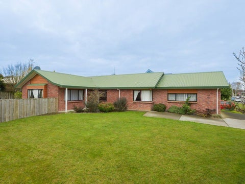 106 Endeavour Avenue, Flagstaff, Hamilton