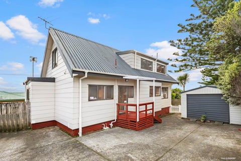 1/27 Flanshaw Road, Te Atatū South, Auckland