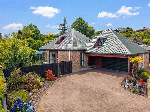 4 Libra Place, Kawaha Point, Rotorua