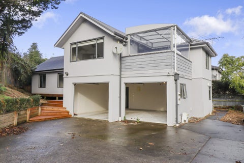3 Duncan MacLean Link, Morningside, Auckland