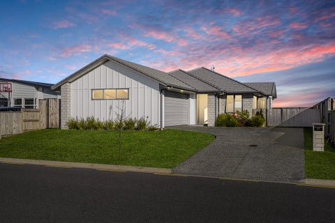37 Kaiora Drive, Papamoa Beach, Papamoa