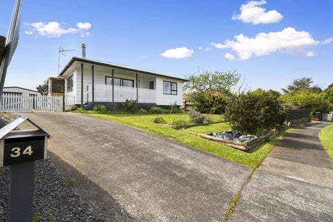 34 Barton Street, Marton