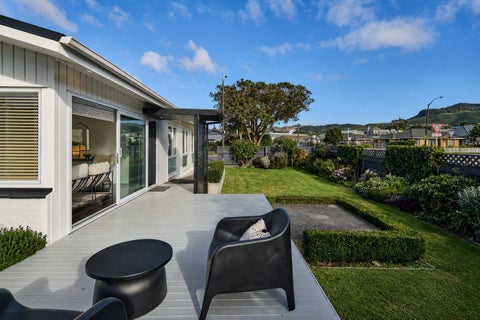 3 Surrey Street, Tawa, Wellington