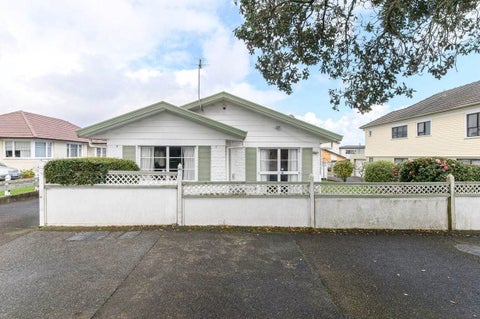 1/389 Blockhouse Bay Road, Blockhouse Bay, Auckland