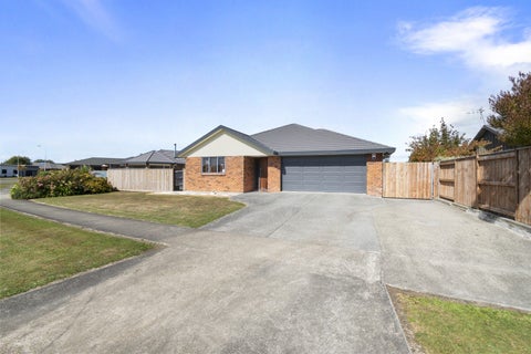 42 Peter Hall Drive, Kelvin Grove, Palmerston North